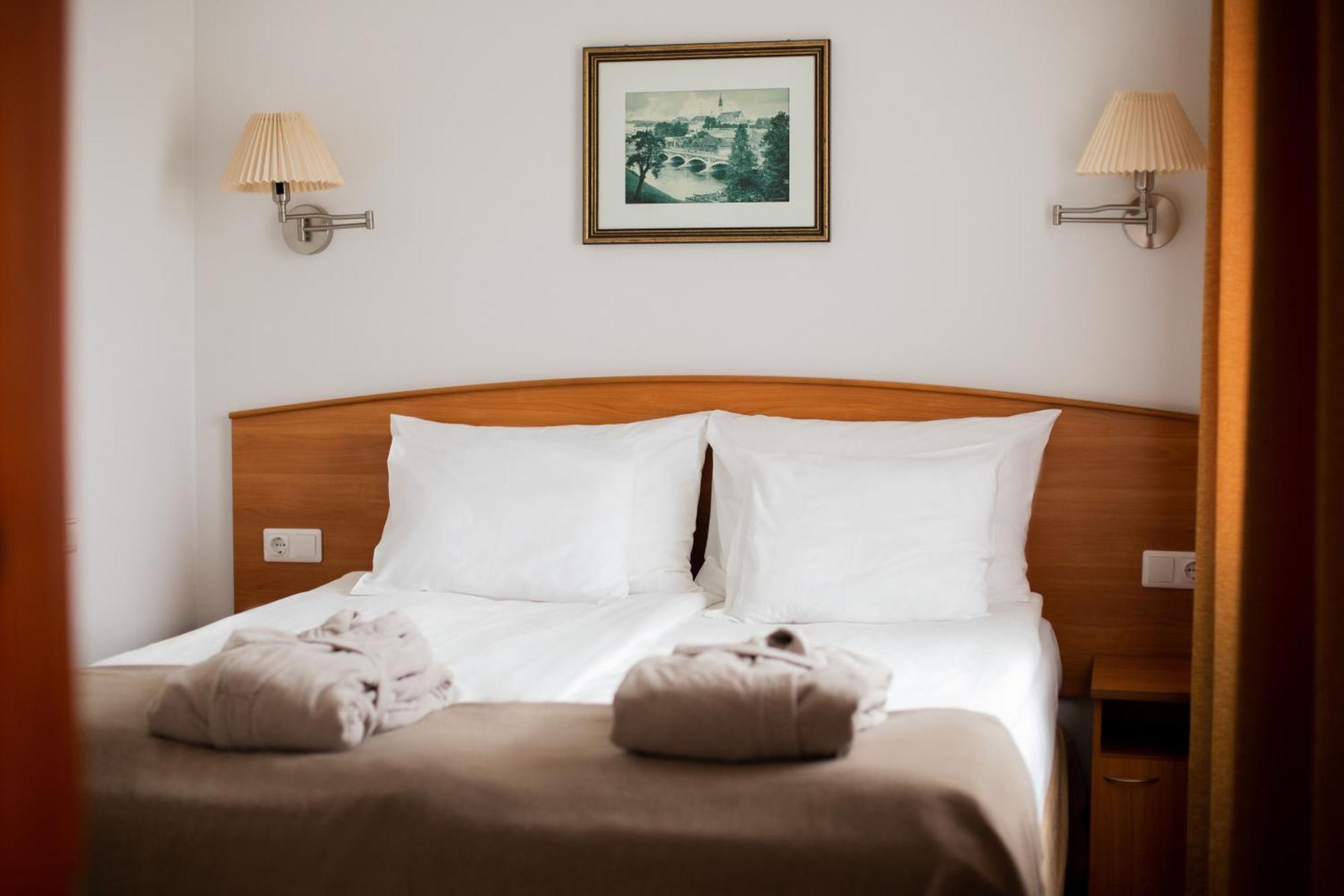 Narva Hotell & Spaa Buitenkant foto